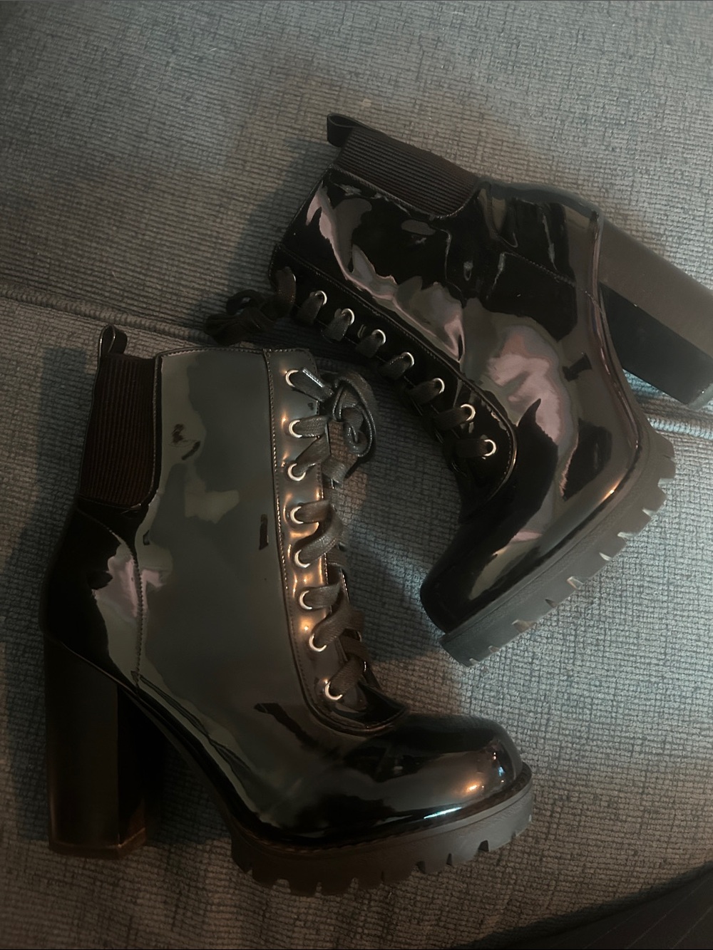 TOP Moda Black Patent Lace-Up Platform Ankle Boots